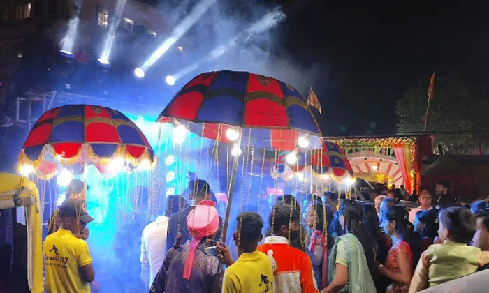 Kohinoor Sound Service  Light